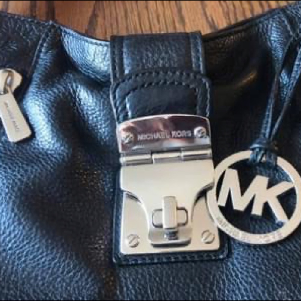 Black purse